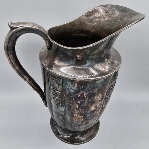 Vintage 1847 Rogers Bros Ambassador Silverplate Pitcher 10” Ornate Jug Vase - Picture 3 of 9